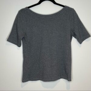 GAP gray women’s top Sz XS‎